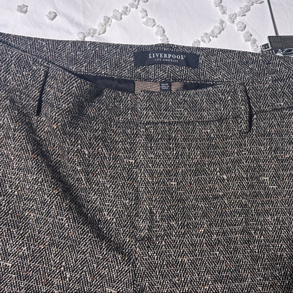 Women’s herringbone wide leg pants